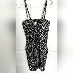 J.F.W Black and White Patterned Women's Dress